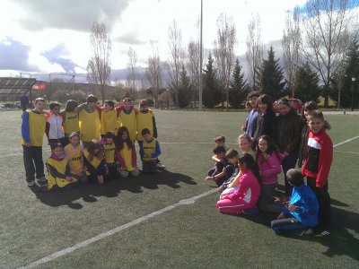 Participantes del C.R.A. Las Cogotas (Gotarrendura), C.R.A. La Serrezuela (San Miguel de Serrezuela y Santa María del Berrocal), C.P. Gran Duque de Alba (Piedrahíta) y C.P. La Moraña (Arévalo)