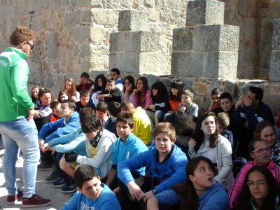 Participantes del C.P. Santa Teresa de Jesús y C.R.A. Llanos de la Moraña (El Barraco) y el I.E.S. María de Cordoba (Las Navas del Marqués)